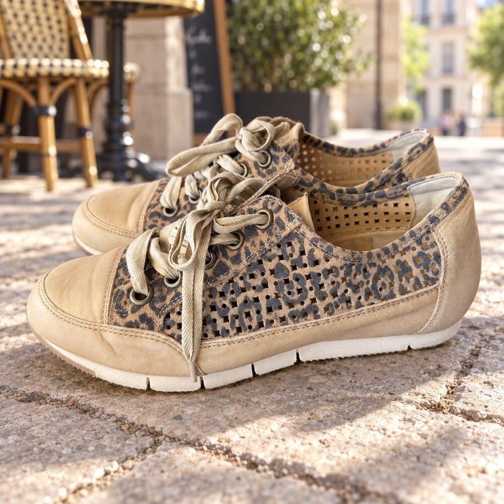 Paul Green Women’s 8.5 Leopard Print Perforated Leather Lace Up Low Top Sneakers
